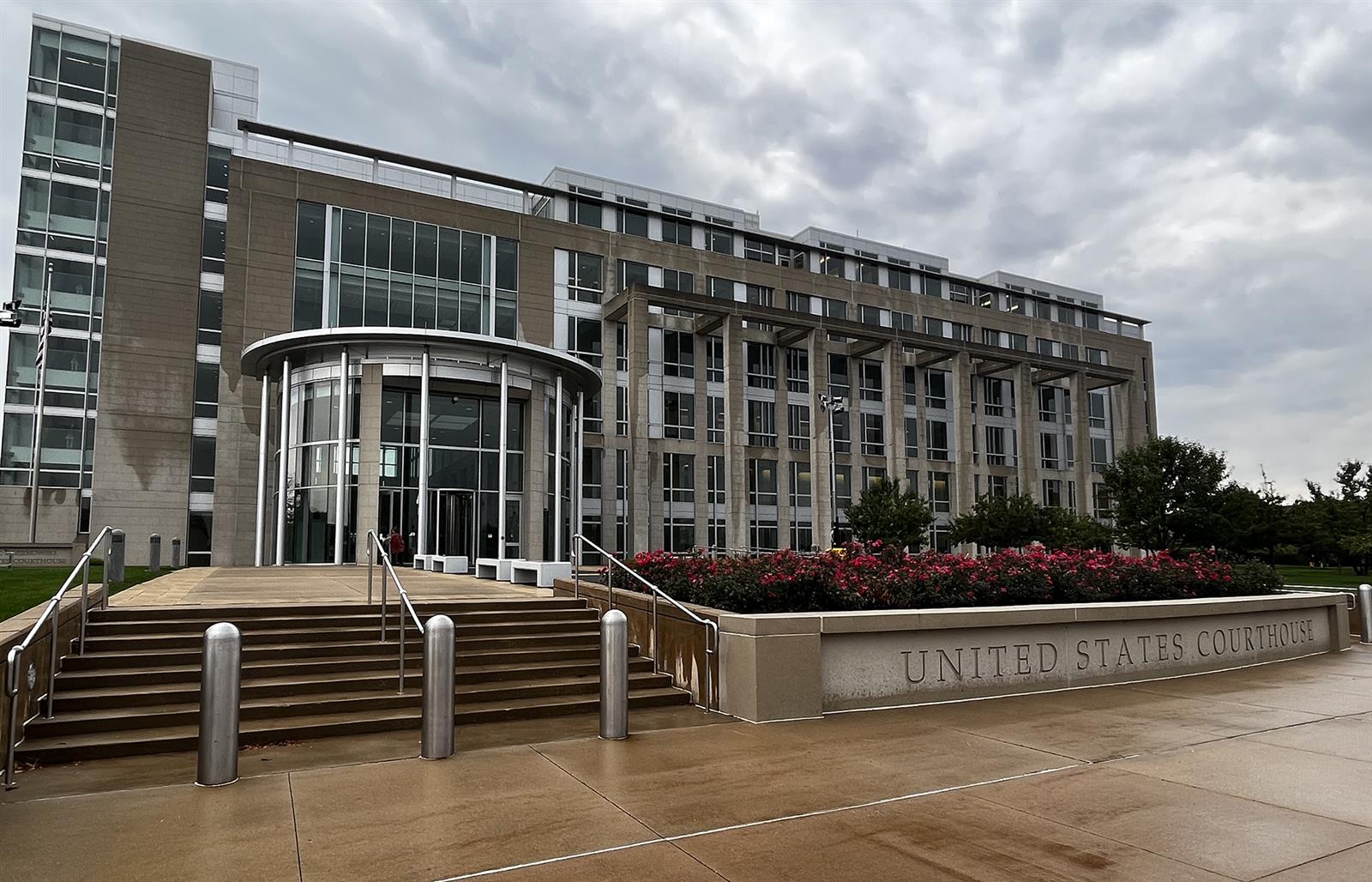 Stanley J. Roszkowski U.S. Courthouse