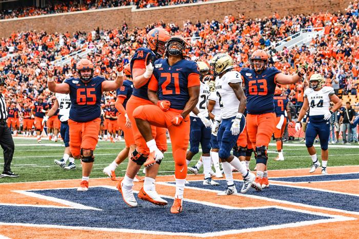 Bill would allow Illinois collegiate athletes to be paid for endorsement deals