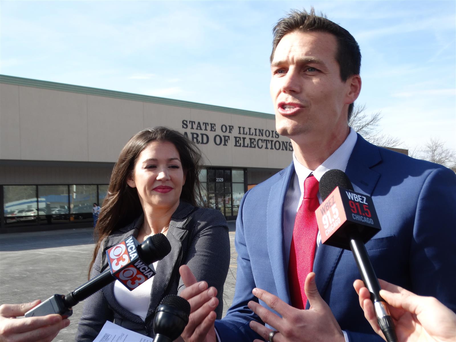 Crowded GOP field lines up to challenge Pritzker, Stratton