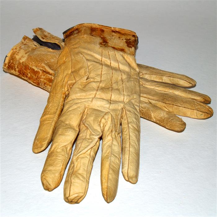 Lincoln artifacts will not be auctioned, foundation announces