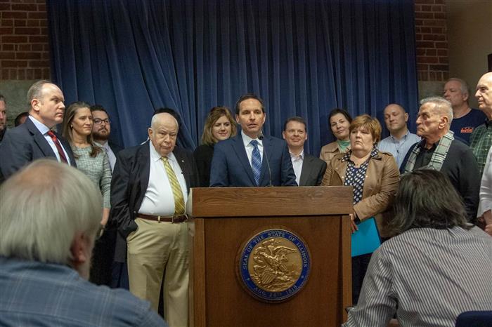 Lawmakers move to boost online sales tax compliance