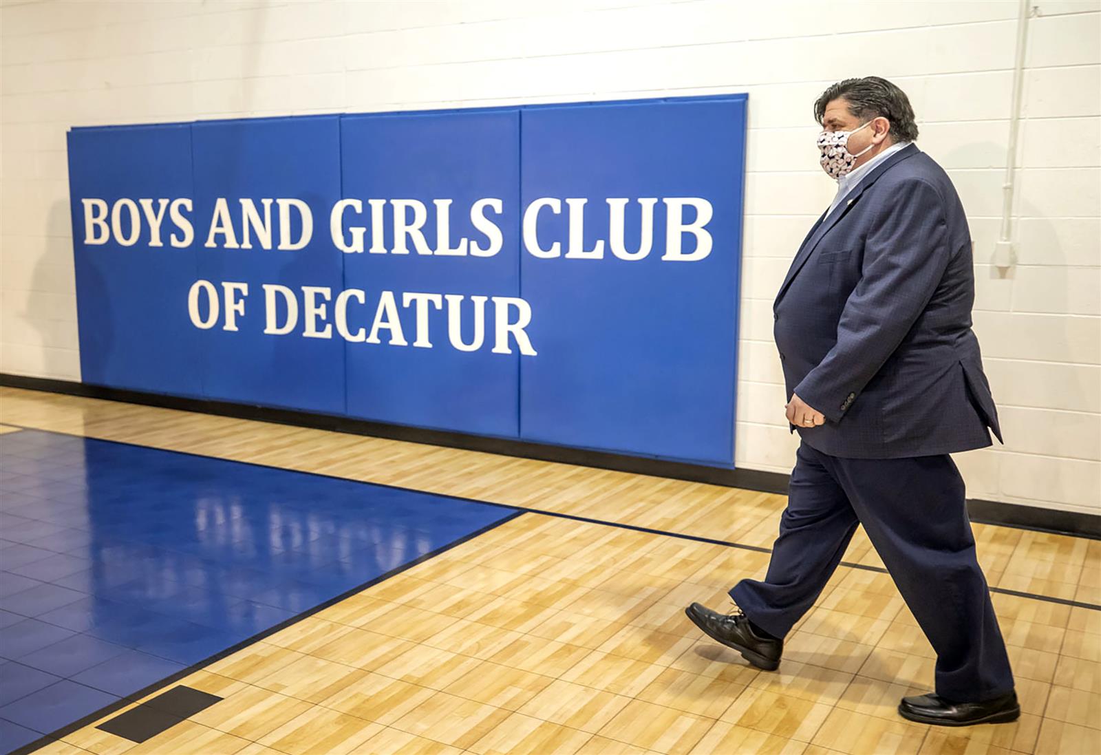 Pritzker celebrates reopening of youth center in Decatur