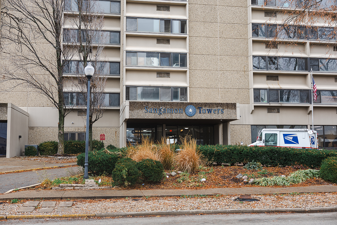 Entrance of Sangamon Towers
