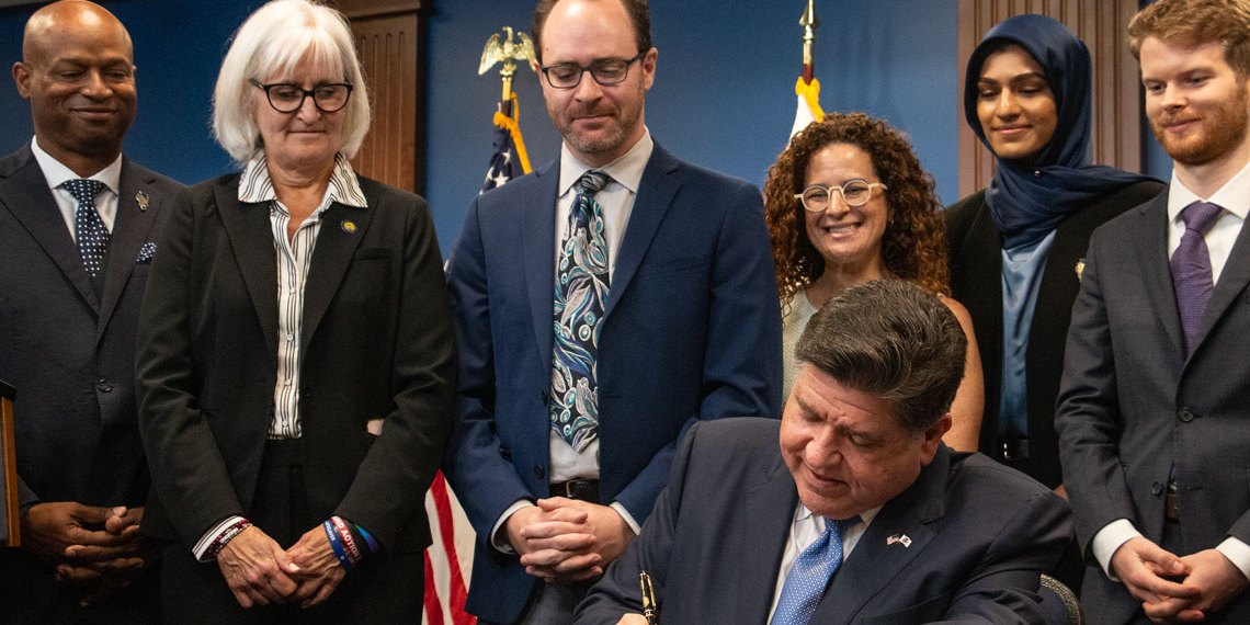Gov. JB Pritzker signs bill