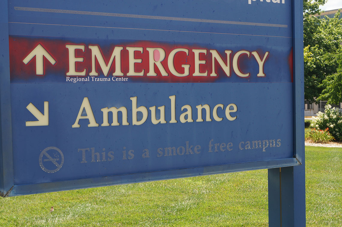 ER sign